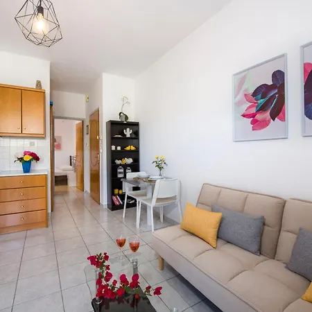 Casa Di Halepa 아파트